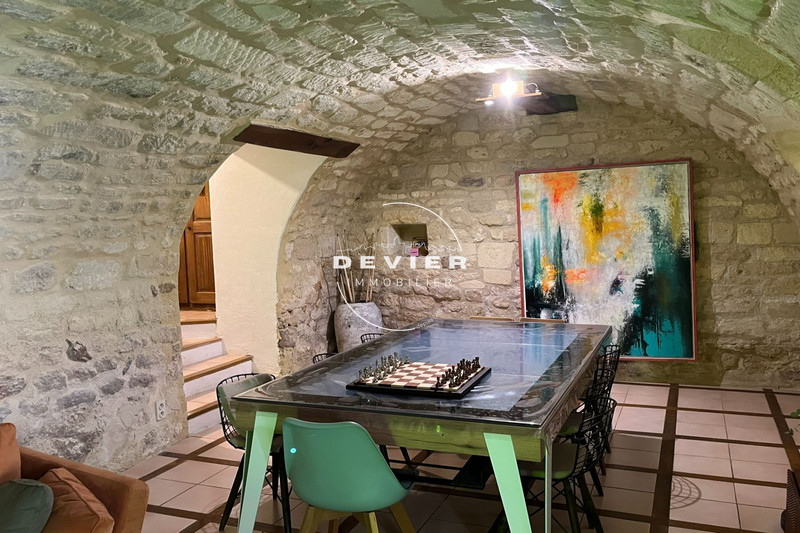 Vente maison de village Saint-Geniès-des-Mourgues  