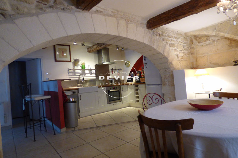vente maison de village Saint-geniès-des-mourgues Village Maison de village Saint-Geniès-des-Mourgues Village, achat maison de village 3 chambres 108 m²