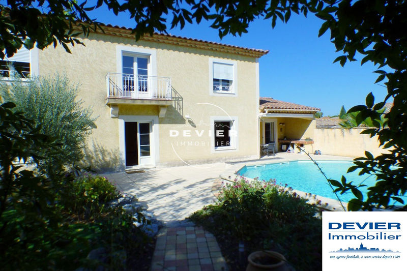 vente Maison Saint-geniès-des-mourgues Maison Saint-Geniès-des-Mourgues achat maison 5 chambres 240 m²