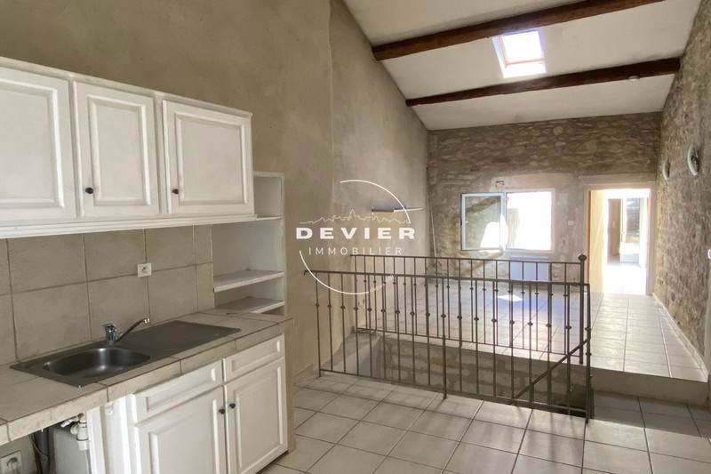 vente maison de village Saint-geniès-des-mourgues Castries Maison de village Saint-Geniès-des-Mourgues Castries, achat maison de village 2 chambres 76 m²