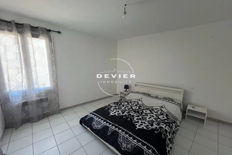 Vente appartement Saint-Geniès-des-Mourgues  