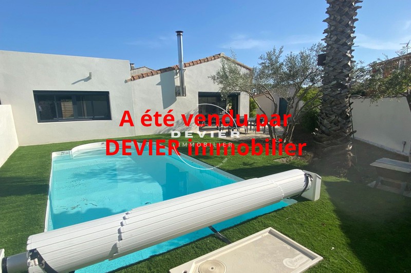 Villa Saint-Geniès-des-Mourgues   achat villa  3 chambres   105&nbsp;m&sup2;