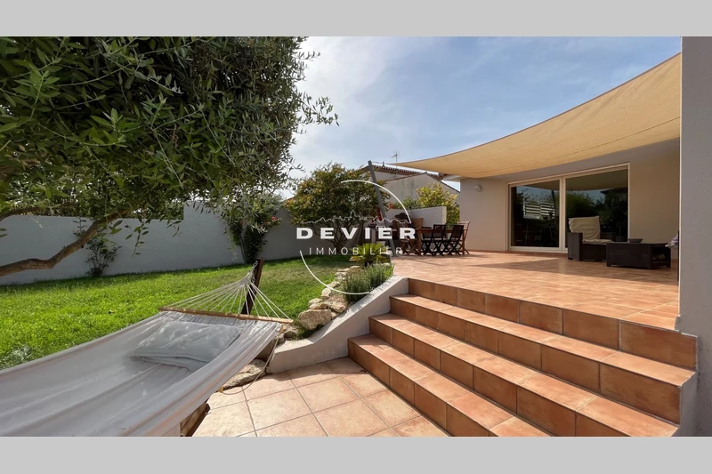 Vente villa Saint-Geniès-des-Mourgues  