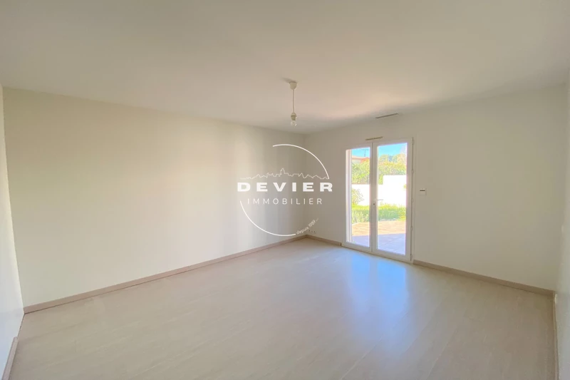 Vente villa Saint-Geniès-des-Mourgues  