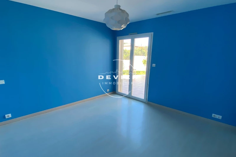 Vente villa Saint-Geniès-des-Mourgues  