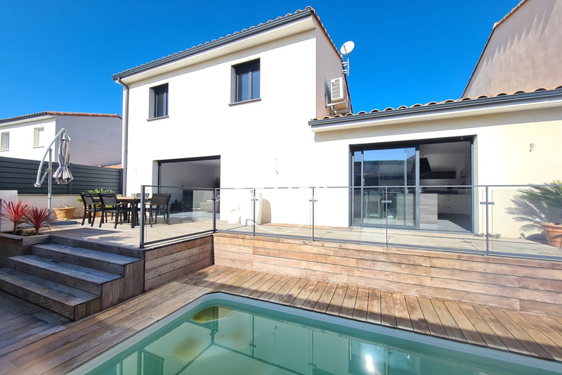 Villa Saint-Geniès-des-Mourgues   achat villa  4 chambres   124&nbsp;m&sup2;