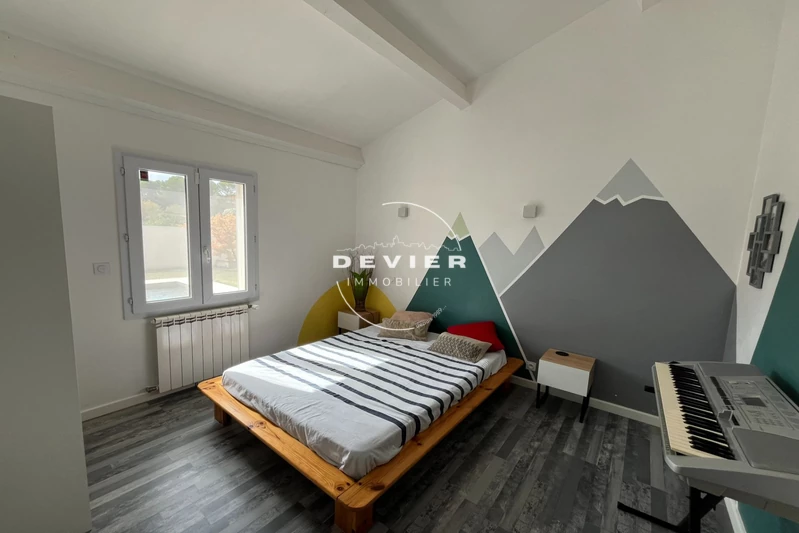 Vente villa Saint-Geniès-des-Mourgues  