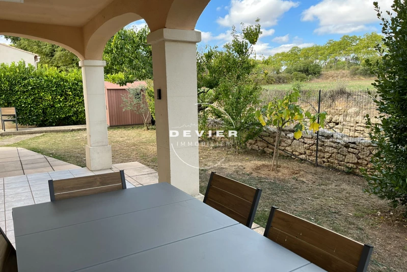 Vente villa Saint-Geniès-des-Mourgues  