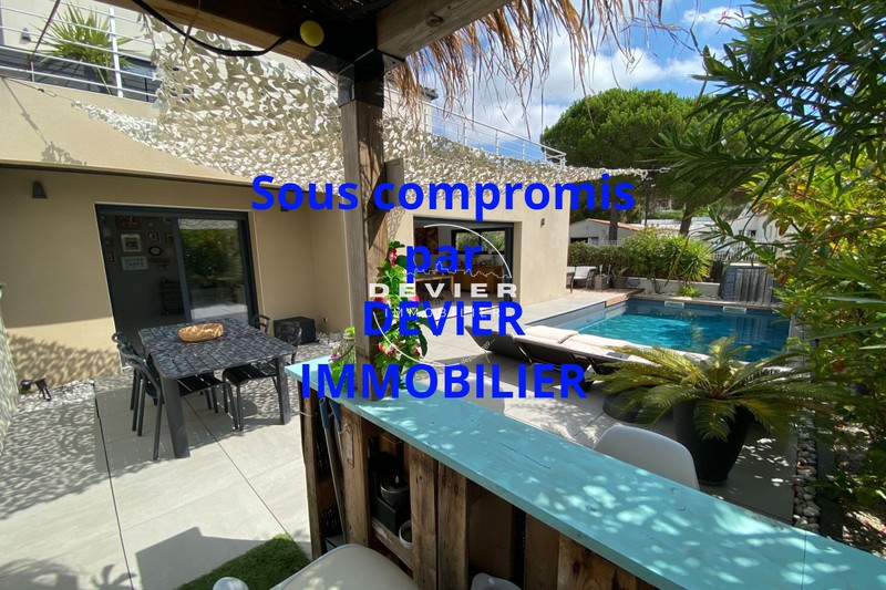 Villa Saint-Geniès-des-Mourgues   achat villa  4 chambres   128&nbsp;m&sup2;