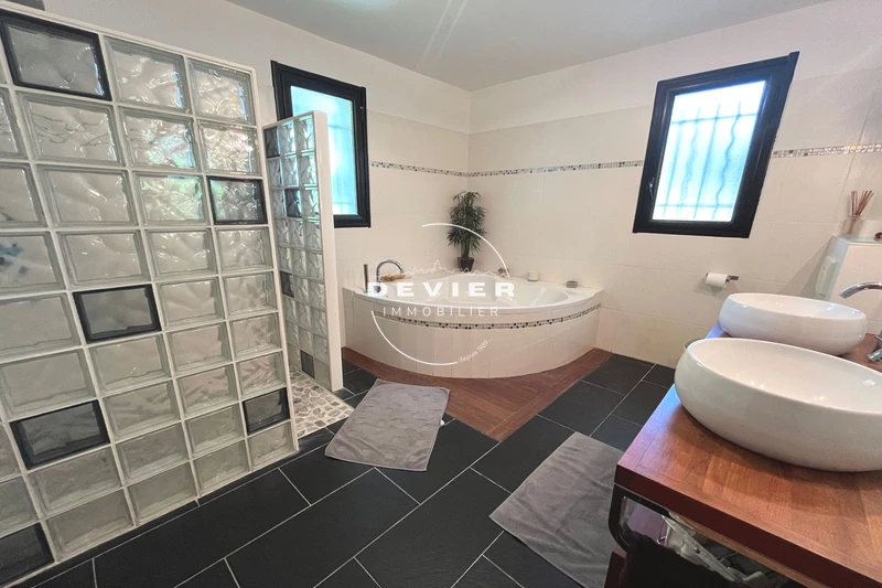 Vente villa contemporaine Restinclières  