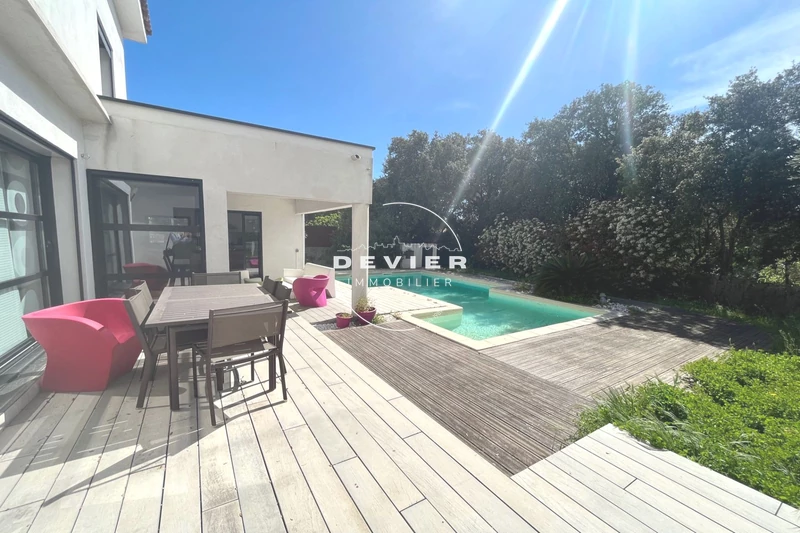 Villa contemporaine Restinclières Restinclières,   achat villa contemporaine  5 chambres   176&nbsp;m&sup2;