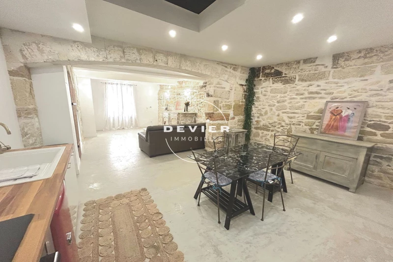 Vente maison de village Saint-Laurent-d'Aigouze  