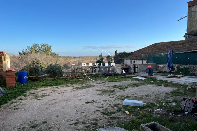 Vente maison de village Saint-Geniès-des-Mourgues  