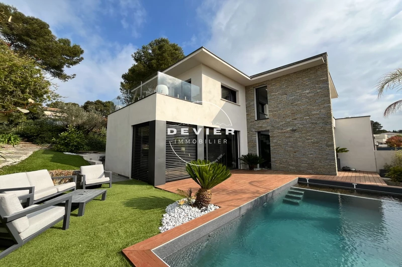 Vente maison contemporaine Saint-Geniès-des-Mourgues  
