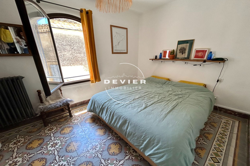 Vente maison de village Saint-Geniès-des-Mourgues  