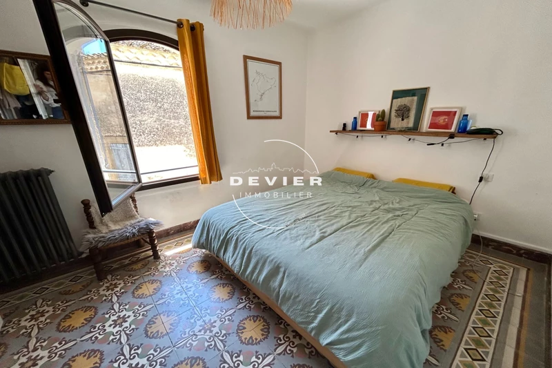 Vente maison de village Saint-Geniès-des-Mourgues  