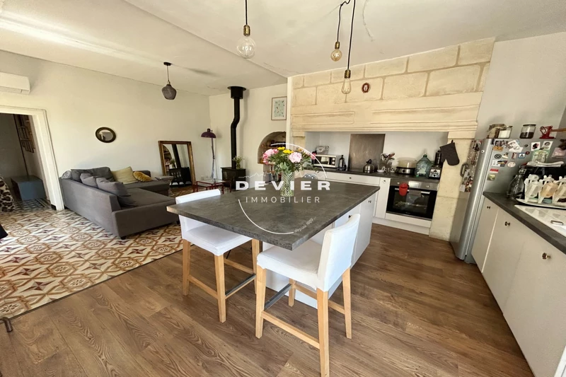 Vente maison de village Saint-Geniès-des-Mourgues  