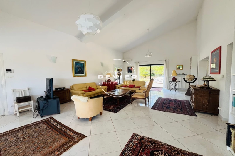 Vente maison Saint-Geniès-des-Mourgues  