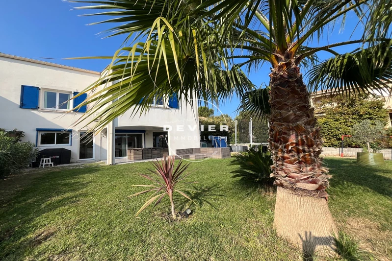 Vente villa Saint-Geniès-des-Mourgues  