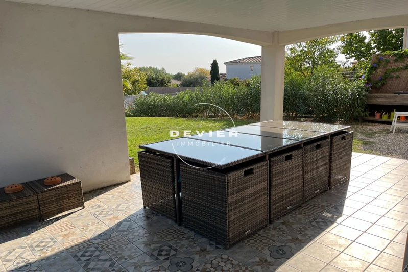 Vente villa Saint-Geniès-des-Mourgues  