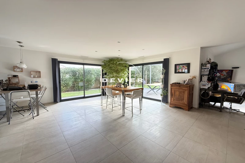 Vente maison Saint-Geniès-des-Mourgues  