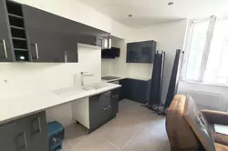 Photos  Appartement à louer Draguignan 83300