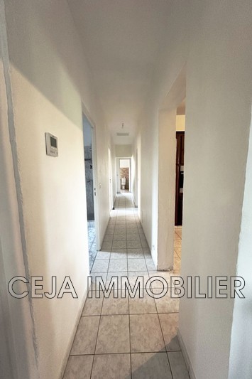 Photo n°3 - Location appartement Trans-en-Provence 83720 - 1 600 €
