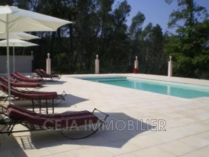 Photo n°3 -  Maison villa Draguignan 83300 - 2 200 €