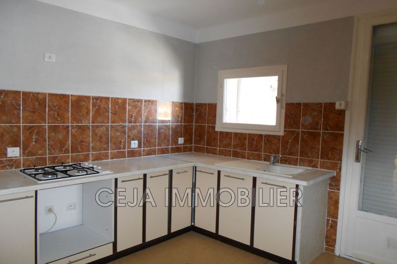 Photo Appartement Draguignan Centre-ville, Location appartement 3 pièces 67 m²