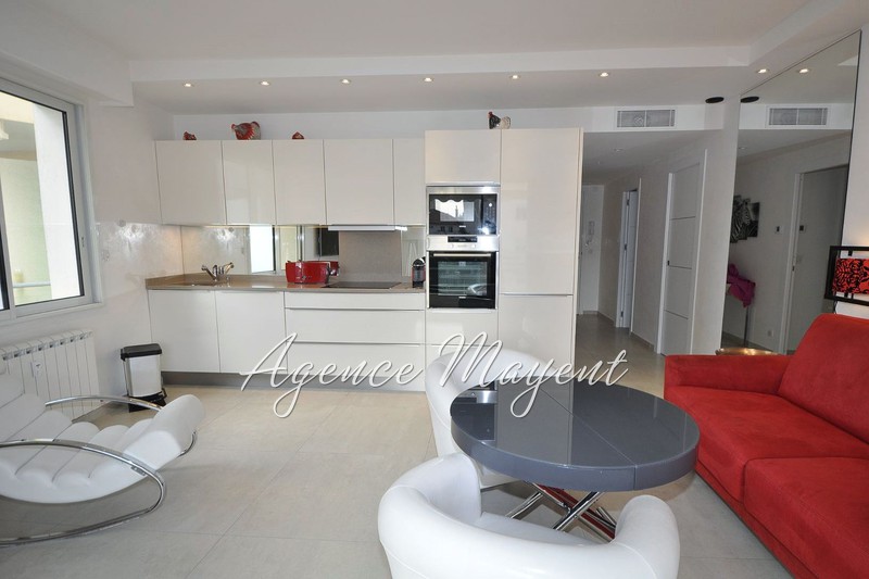 Photo Apartment Cannes Basse californie,   to buy apartment  3 rooms   61&nbsp;m&sup2;
