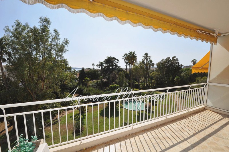 Photo Apartment Cannes Basse californie,   to buy apartment  3 rooms   73&nbsp;m&sup2;