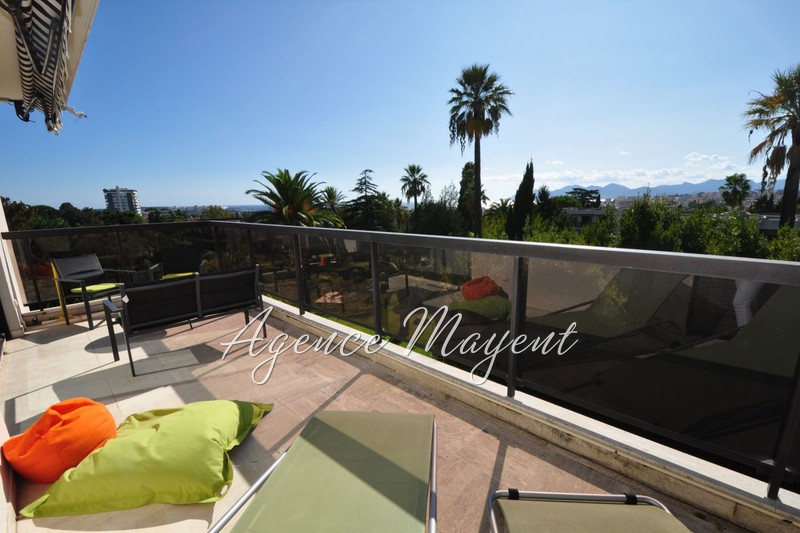 Photo Apartment Cannes Montrose,   to buy apartment  3 rooms   84&nbsp;m&sup2;