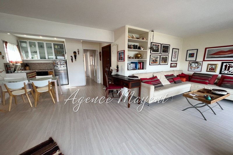 Photo Apartment Cannes Basse californie,   to buy apartment  2 rooms   48&nbsp;m&sup2;