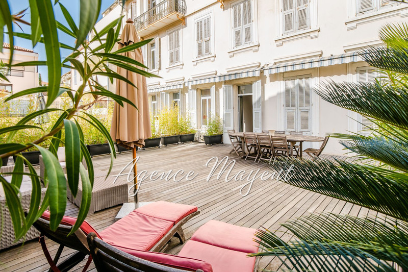 Photo Appartement Cannes Centre-ville,   achat appartement  4 pièces   96&nbsp;m&sup2;