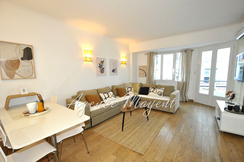 Photo Apartment Cannes Croisette,   to buy apartment  3 rooms   57&nbsp;m&sup2;