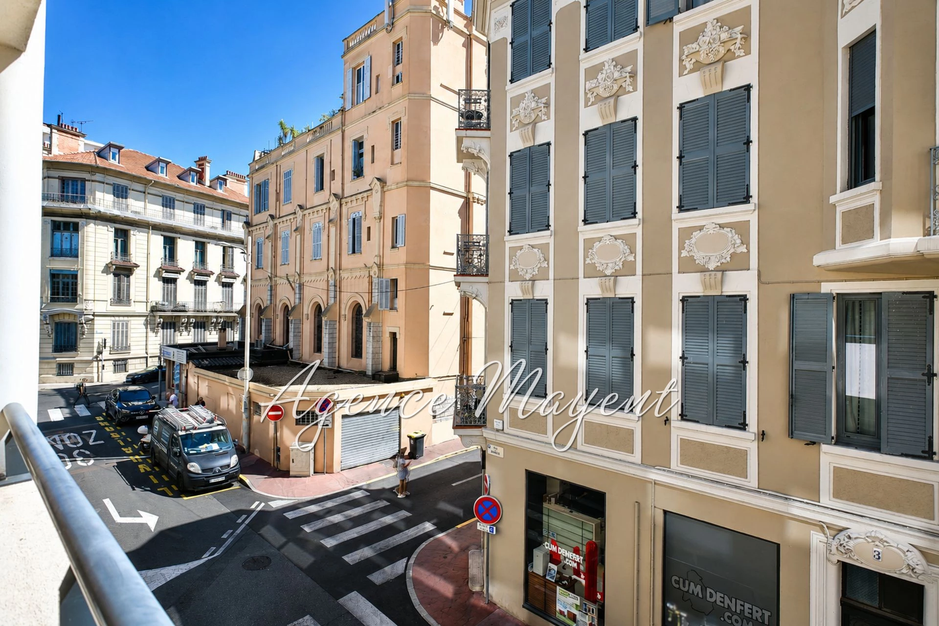 Appartement 1 pièce 42 m² · à Cannes · 42,2 m² · 288 000 €