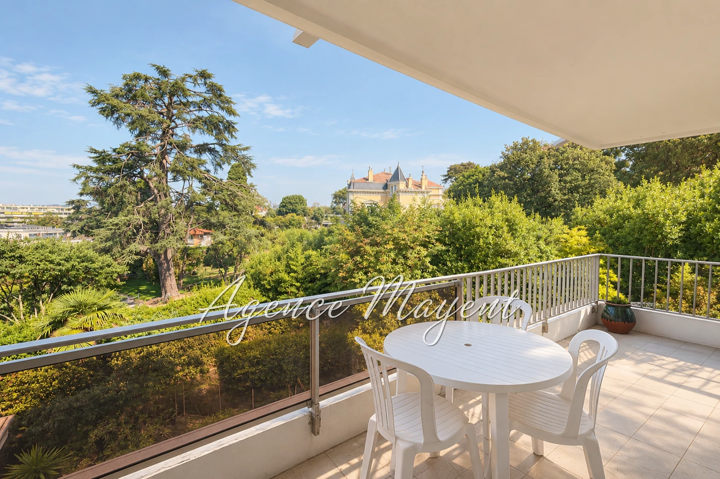 Appartement 1 pièce 52 m² · à Cannes · 52 m² · 370 000 €