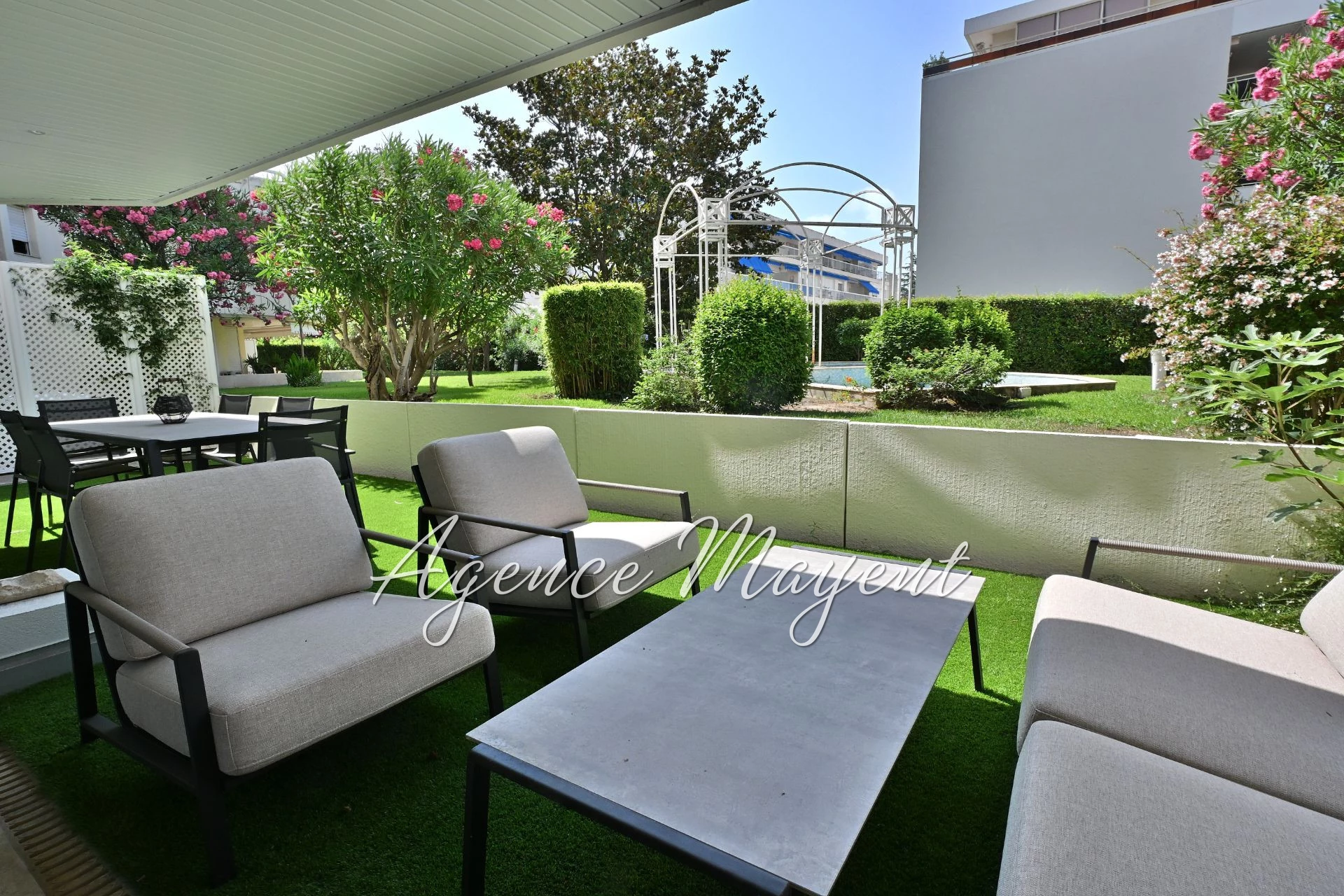 Appartement 2 pièces 56 m² · à Cannes · 56 m² · 460 000 €