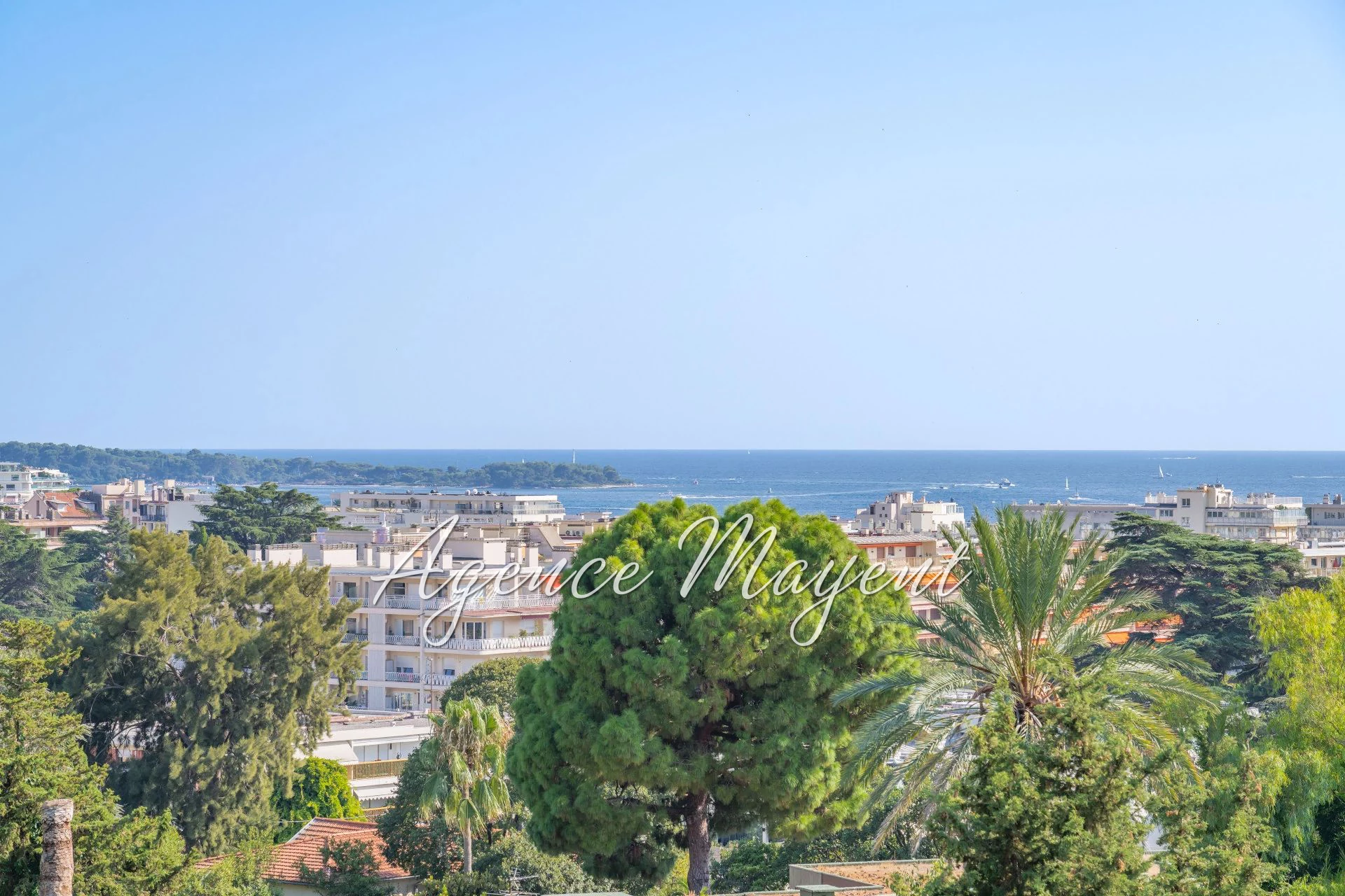 Appartement 3 pièces 97 m² · à Vallauris · 97 m² · 1 350 000 €
