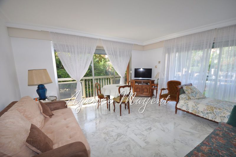 Photo Apartment Cannes Basse californie, to buy apartment 1 room 39 m²