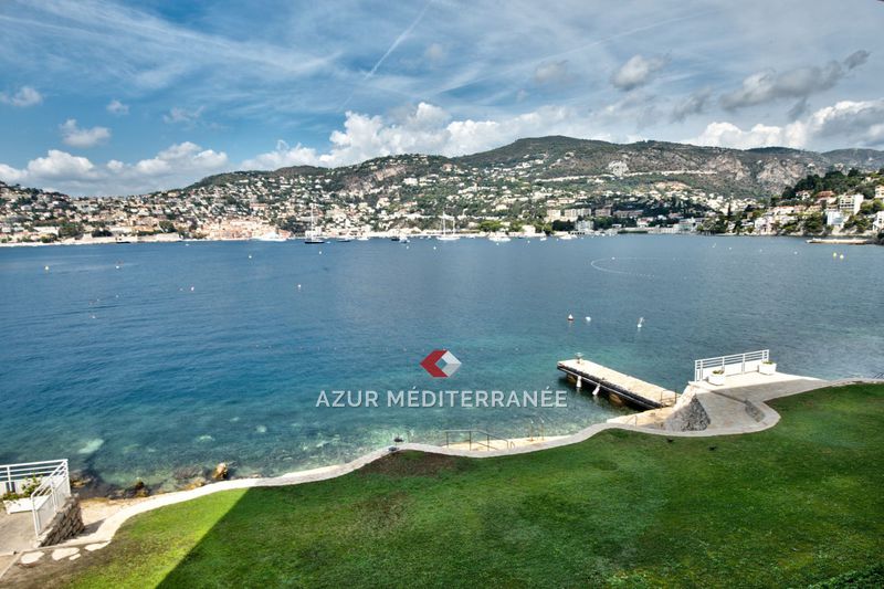 Location saisonnière duplex Saint-Jean-Cap-Ferrat  