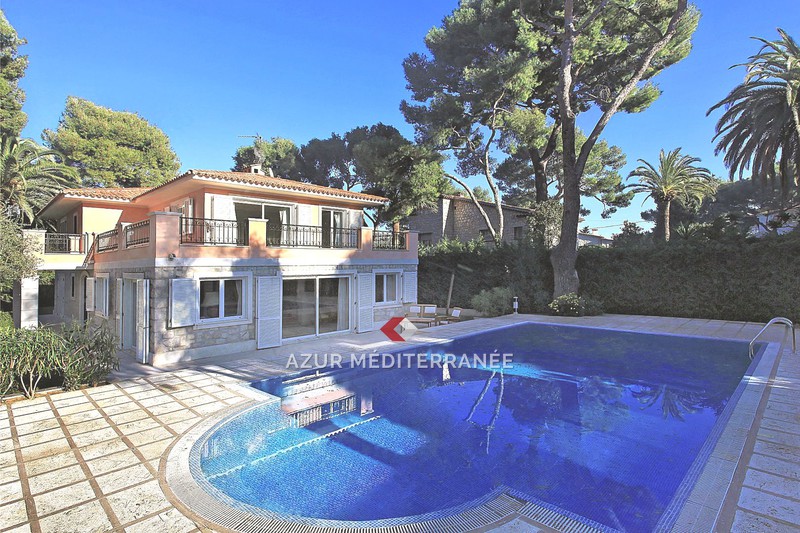 Photo Villa Saint-Jean-Cap-Ferrat Proche plages, Vacation rental villa 5 bedrooms 300 m²
