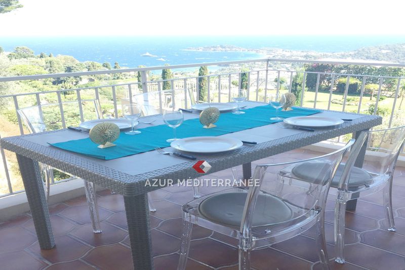 Photo Appartement Villefranche-sur-Mer Location saisonnière appartement 2 pièces