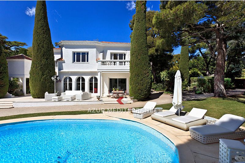 Location saisonnière villa Saint-Jean-Cap-Ferrat  