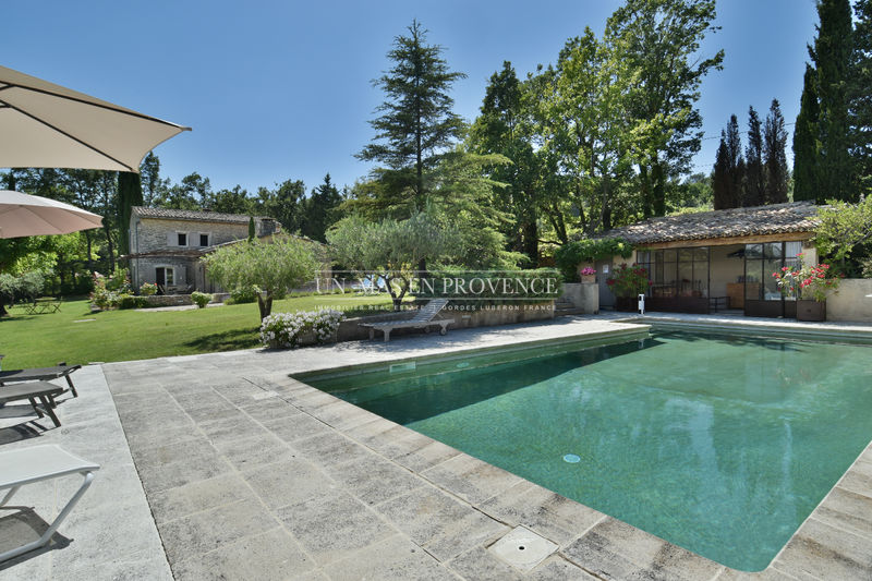 Location saisonnière maison Saint-Pantaléon Location saisonnière maison Saint-Pantaléon Maison Saint-Pantaléon Luberon, Location saisonnière maison 3 chambres 130 m²