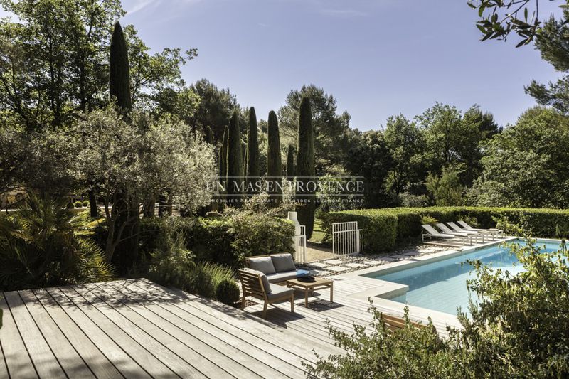 Location saisonnière maison contemporaine Pernes-les-Fontaines Location saisonnière maison contemporaine Pernes-les-Fontaines Contemporary house Pernes-les-Fontaines Pays du ventoux, Location saisonnière contemporary house 4 bedrooms 250 m²