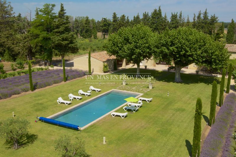Location saisonnière mas Lagnes Location saisonnière mas Lagnes Farmhouse Lagnes Pays des sorgues, Location saisonnière farmhouse 5 bedrooms 400 m²