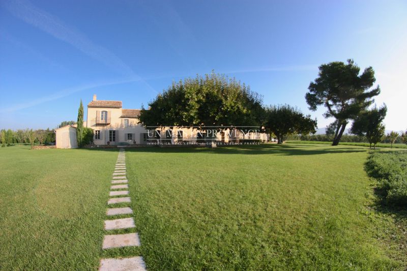 Location saisonnière mas L'Isle-sur-la-Sorgue Location saisonnière mas L'Isle-sur-la-Sorgue Mas L'Isle-sur-la-Sorgue Pays des sorgues, Location saisonnière mas 8 chambres 720 m²