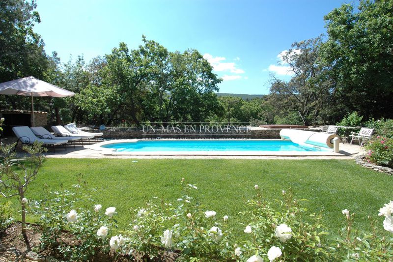 Location saisonnière maison en pierre Lacoste Location saisonnière maison en pierre Lacoste Stone house Lacoste Luberon, Location saisonnière stone house 4 bedrooms 95 m²