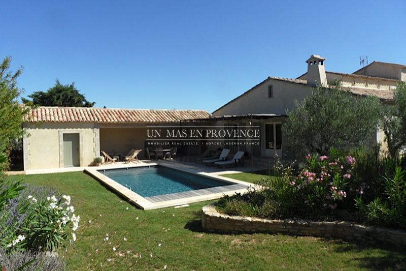 Location saisonnière maison Eygalières Location saisonnière maison Eygalières Maison Eygalières Alpilles, Location saisonnière maison 4 chambres